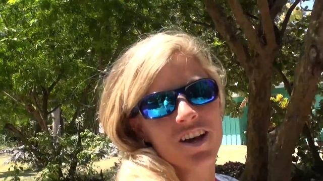 Tiny Plane to Andros, BS and Joe's Island Tour, Day 1 VLOG смотреть онлайн