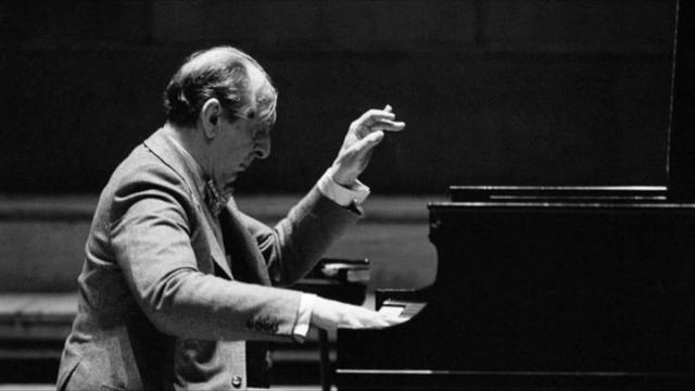 Chopin: Mazurka op. 41 no. 1 - Vladimir Horowitz, piano смотреть онлайн