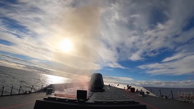 Как РЖАВЫЙ Тихоокеанский флот РФ "рассмешил" ВМС Японии у её берегов смотреть онлайн