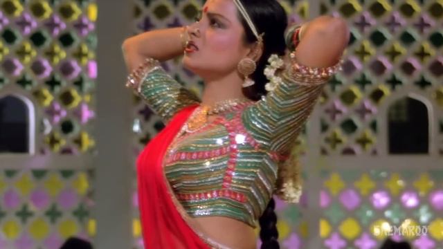 Kitna Hai Khoobsoorat - Mujra - Rekha - Vikram - Daasi - Old Bollywood Songs - Ravindra Jain
