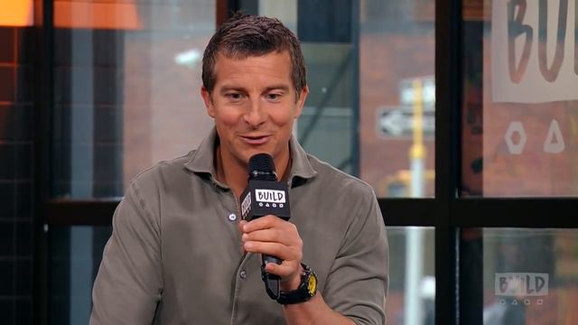 Bear Grylls, Guillermo Navarro, Mateo Willis & Tom Hugh Jones On The Docuseries, "Hostile Planet" смотреть онлайн