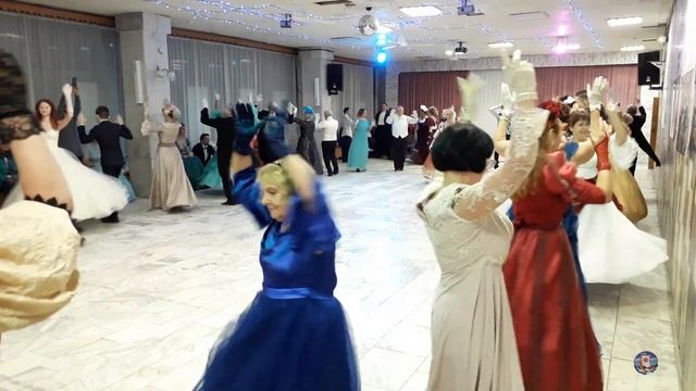 05.11.2022_Семь сорок_танец_Бал в День народного единства в Карачарово_dance_7.40_Karacharovo
