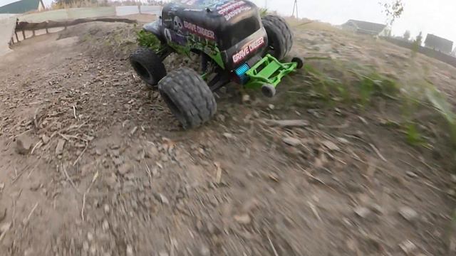 RC Улет Monster Jam смотреть онлайн