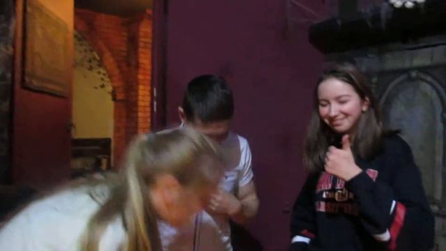 ОНИ НЕ ВЕРИЛИ В КРОВАВУЮ МЭРИ, А ОНА ПРИШЛА... смотреть онлайн