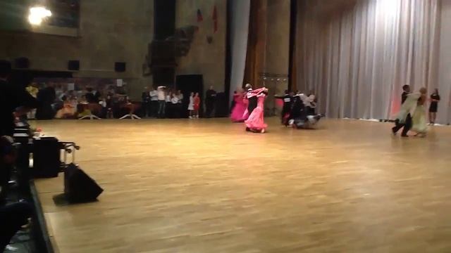 Кузьмина Любовь и Кайдалов Анатолий - слоуфокс смотреть онлайн