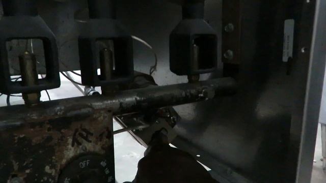 How to turn on your regular 40 lb Commercial Fryer смотреть онлайн