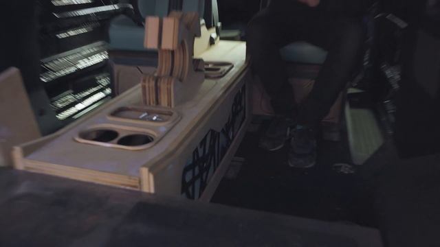 HALF WAY THROUGH THIS CRAZY TRANSPORTER T6 BUILD смотреть онлайн