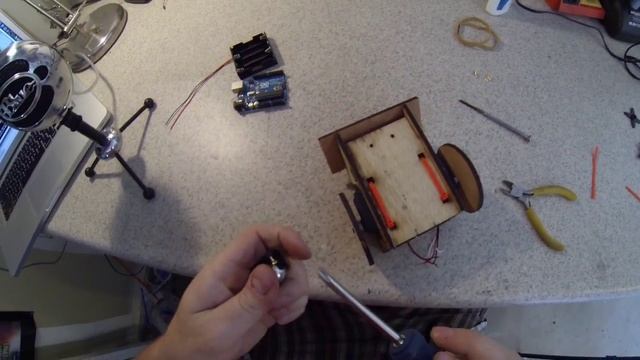 Sumobot Jr Assembly video for Nodebots Day 7/27 смотреть онлайн