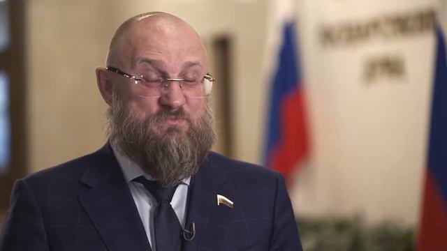 Депутат Государственной думы Сергей Бурлаков – о конкурсах «Лидеры возрождения» смотреть онлайн