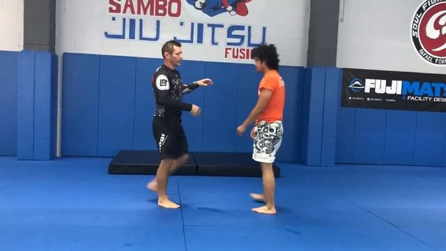 Pinch Headlock Control for Grappling and Wrestling. смотреть онлайн