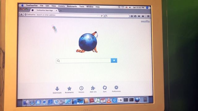 6 Reasons why Mac OS was BETTER | iMac G4 in 2021 смотреть онлайн
