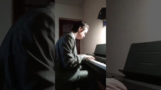 Д. Шостакович, Прелюдия и Фуга №4 e-moll, исполняет ученик 9 класса Андрей Серов смотреть онлайн