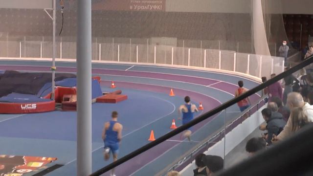 200м финал юниоры до 23 лет Рамазанов Пирогов