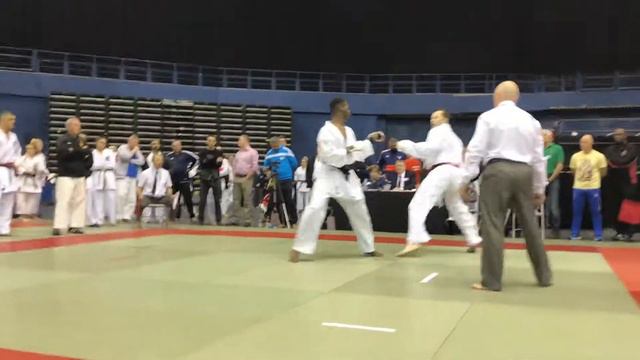 Ethan Armstrong v Jon McGorian Semi Finals - Senior Men's Team Kumite - KUGB 2017 смотреть онлайн