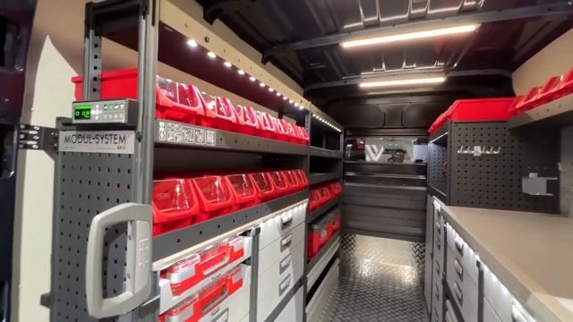 Новый  Рено Мастер четвёртого поколения. New  Renault Master смотреть онлайн