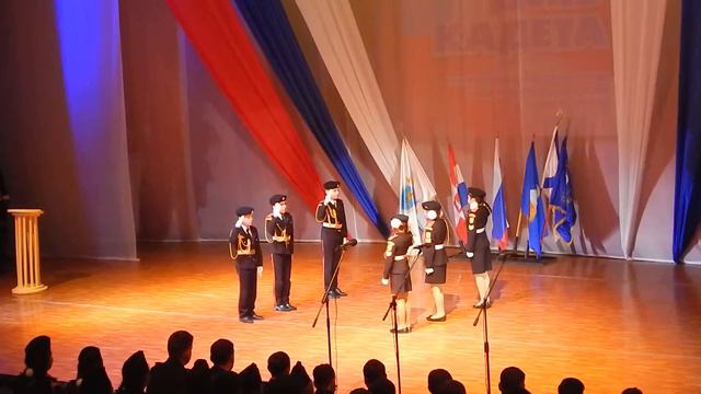 День кадета в г. Кунгур - показательное выступление 17 школы смотреть онлайн