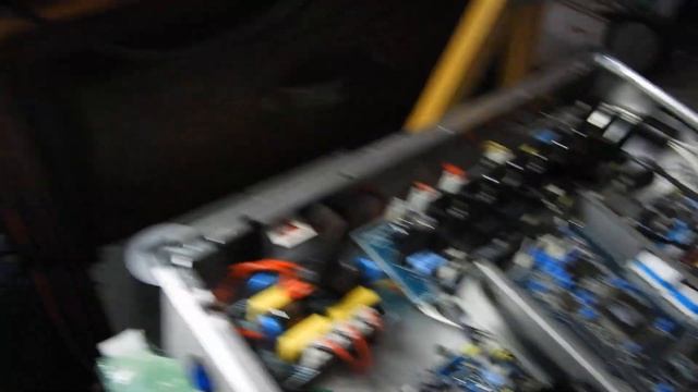 Shanling SC_-T200C SACD Tube player. Excellent sound and engineering that is a pig to work on. смотреть онлайн