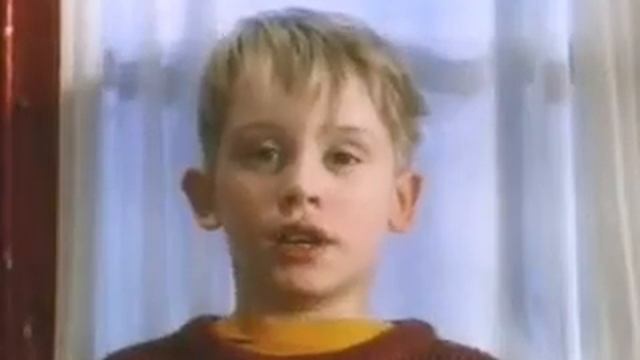 Home Alone Trailer смотреть онлайн