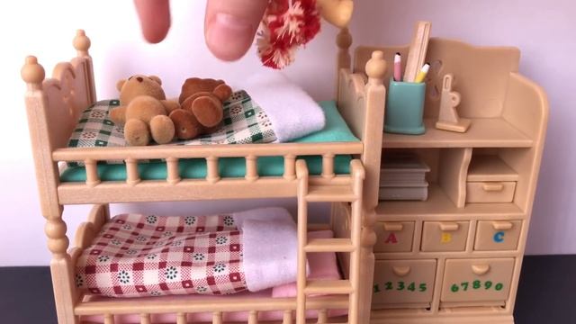 LPS распаковка мебели Sylvanian Families Два набора смотреть онлайн