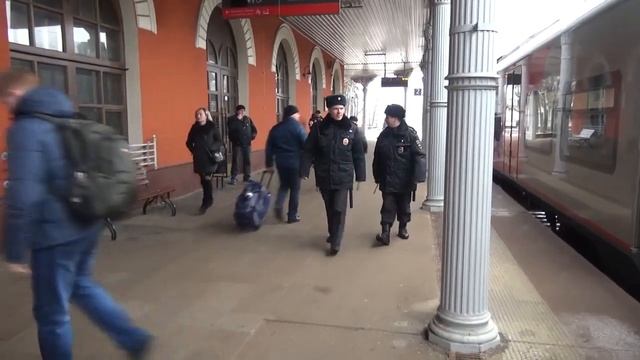 РЖД запустили онлайн-сервис по поиску забытых в поездах вещей смотреть онлайн