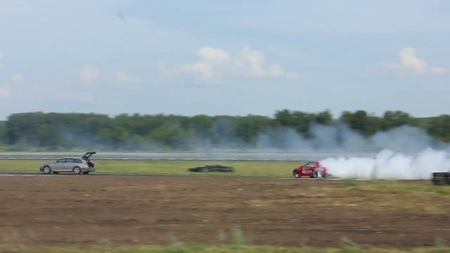 Валит как НАДО!!! #Toyota #MarkII #JZX81 #losevdrift смотреть онлайн