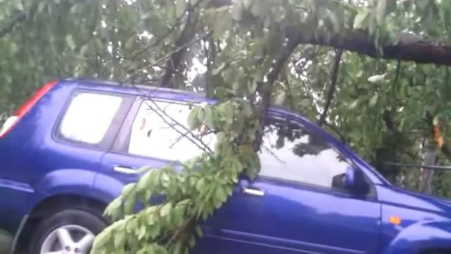 Ураган в Луховицах. смотреть онлайн
