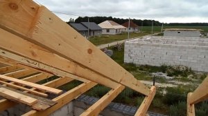 Установка стропильной системы