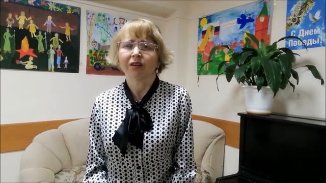 Анжела Юзик . Читает стихи "Русская мать" г. Ачинск 16.11.20г. Автор видео Елена Цыганова. смотреть онлайн