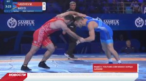 Заурбек Сидаков и Давид Баев вышли в финал чемпионата мира по борьбе