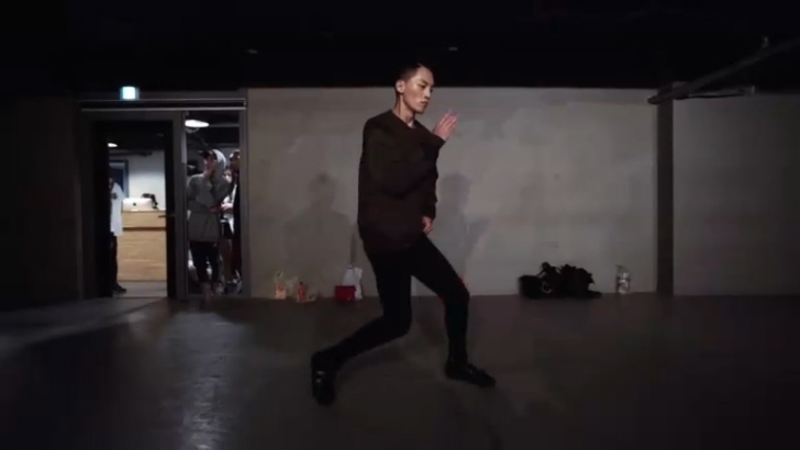 Jay Kim/ Bad Blood - Nao смотреть онлайн