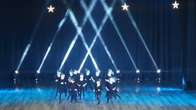 17.12.2021 - Крылья младшая группа - "Солдатики" на мероприятии ЦКиМ "Таланты, ставшие семьёй" смотреть онлайн