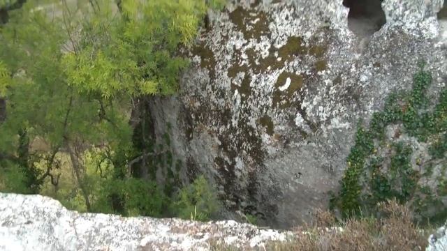 Неогеновый скальный город Эски-Кермен, Крым смотреть онлайн