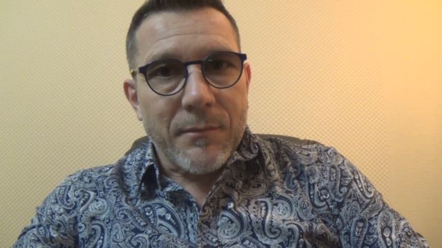 "Битые файлы" - причина старения. Дефрагментация внутреннего пространства. смотреть онлайн