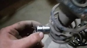 замена пружин передних стоек, тяг стабилизатор  форд фокус 2