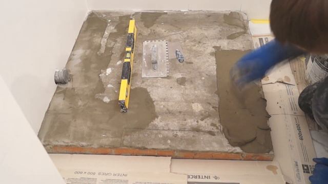 Як зробити піддон для душової кабіни з плитки? РЕМОНТ У ДЕТАЛЯХ! смотреть онлайн