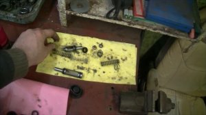 Ремонт ГТЦ своими руками. Замена ремкомплекта. ПРАВИЛЬНАЯ ПРОКАЧКА тормозов ВАЗ классика.