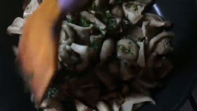 ‼️‼️ЖАРЕНЫЕ ГРУЗДИ ?С ПЕТРУШКОЙ И ЧЕСНОКОМ‼️‼️Очень вкусно?‼️‼️Как приготовить грузди ???⁉️‼️ смотреть онлайн
