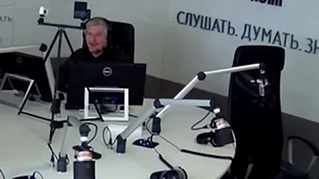 С Савельев Как нами манипулируют Реклама смотреть онлайн