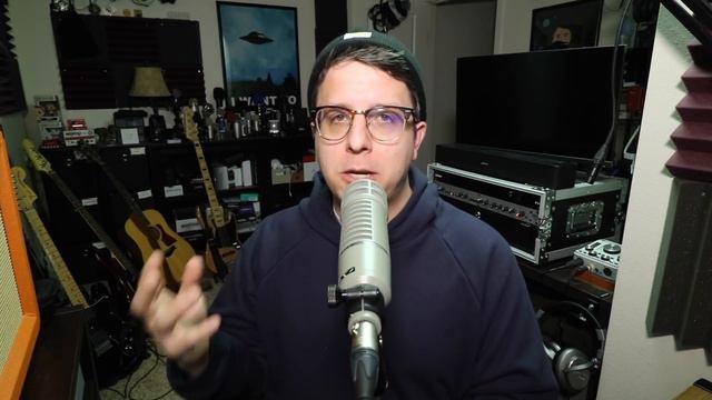 Electro Voice RE-20 Broadcast Dynamic Mic Review / Test смотреть онлайн