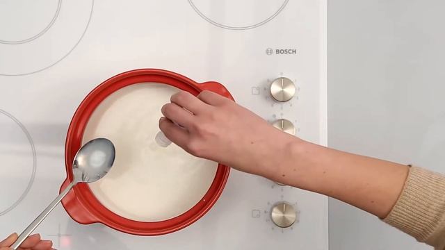 Kā pagatavot dabīgo jogutu mājās / Как приготовить йогурт дома смотреть онлайн