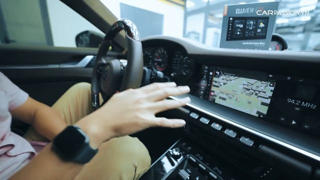 Android box Elliview D4 giúp màn hình zin Porsche 911 và xe thể thao trở nên thông minh hơn смотреть онлайн