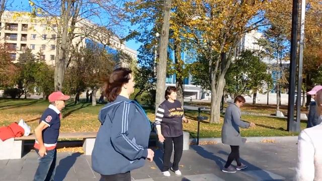 Харьков,9 октября, танцы в Осени, "Гоп-стоп,сало!"? смотреть онлайн