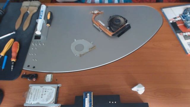 Disassembly Acer Aspire E1 531G B9604G50Mnks Q5WPH NXM51EU001 смотреть онлайн