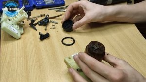 Ремонт верхнего заварочного поршня Delonghi ecam, делонги екам, ремонт своими руками, разбор