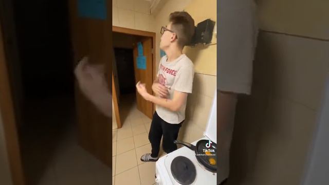 Шок. До конца. В такое время живем смотреть онлайн