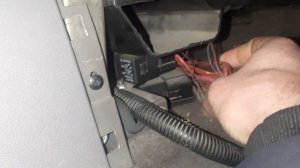 Постоянно крутит вентилятор охлаждения системы на машине