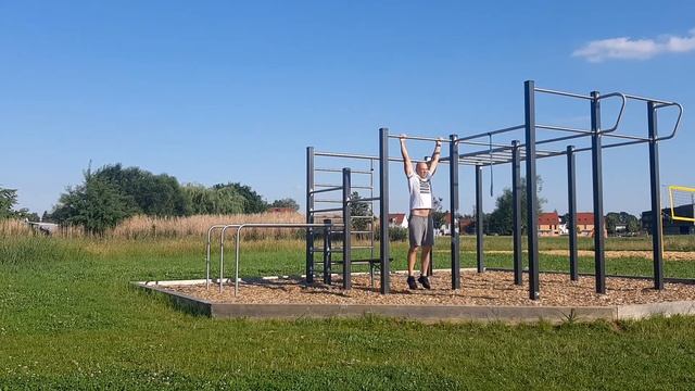 Подтягивания Л.Р. 22 раза. смотреть онлайн