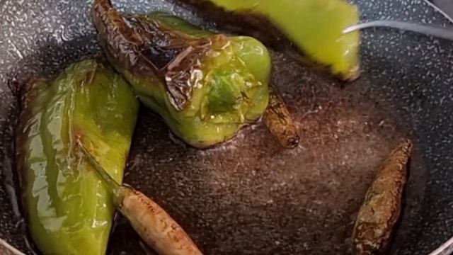 Hai pomodori e peperoni? Fai questa ricetta semplice deliziosa ed economica. #210 смотреть онлайн