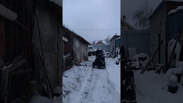 Часть 1 как я чищу снег мини трактором смотреть онлайн