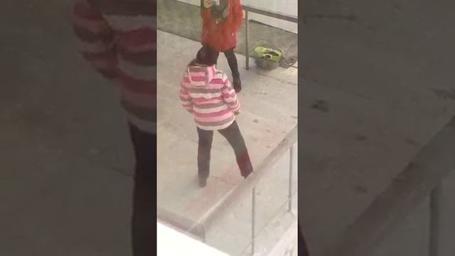 Танцор от бога (сняли девочку когда она танцевала( смотреть онлайн